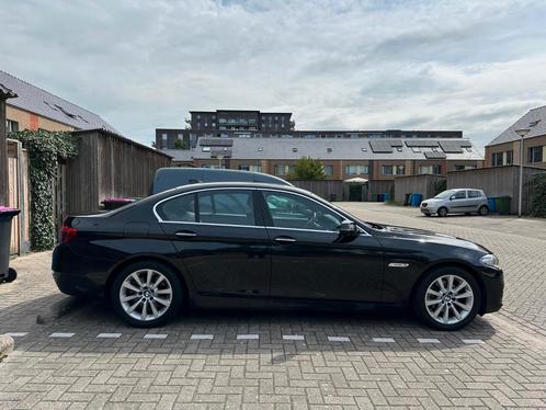 Bmw 520i luxeryline. Bouwjaar 2016, Auto's, BMW, Particulier, 5-Serie, Benzine, Euro 6, Sedan, Automaat, Zwart, Zwart, Leder, Achterwielaandrijving