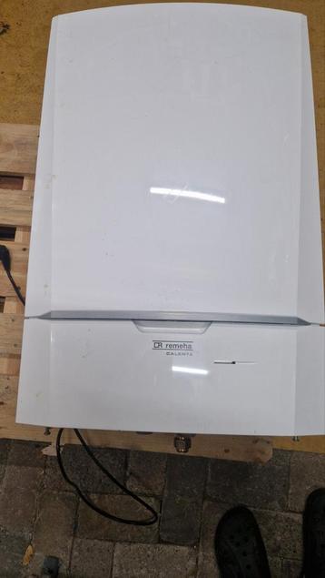 Remeha Calenta 40C combi ketel beschikbaar voor biedingen