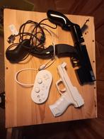 Spelcomputer Nintendo WII toebehoren, stuurtjes en guns, Ophalen of Verzenden, Zo goed als nieuw, Met 2 controllers, Met stuurtje