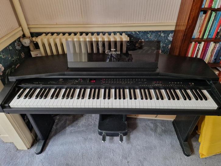 Piano Yamaha Clavinova CVP-30 (advanced wave memory), Muziek en Instrumenten, Piano's, Gebruikt, Piano, Zwart, Digitaal, Ophalen