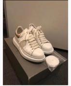 Alexander McQueen Sneaker, Kleding | Dames, Wit, Ophalen of Verzenden, Alexander McQueen, Sneakers of Gympen