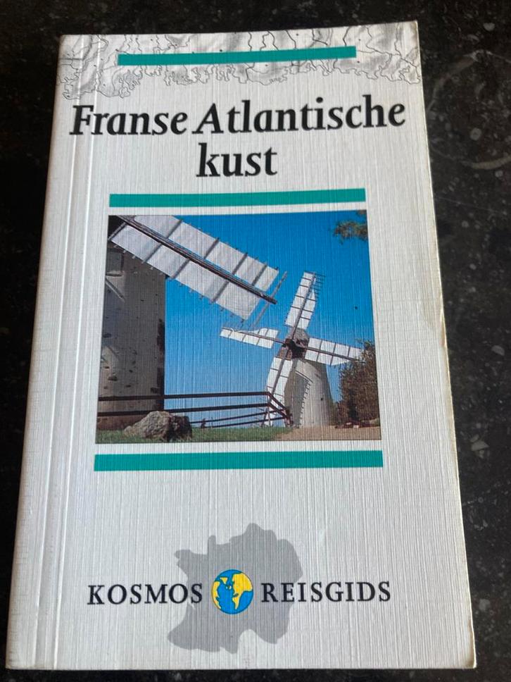 Kosmos Reisgids Franse Atlantische kust, Boeken, Reisgidsen, Gelezen, Reisgids of -boek, Europa, Overige merken, Ophalen of Verzenden