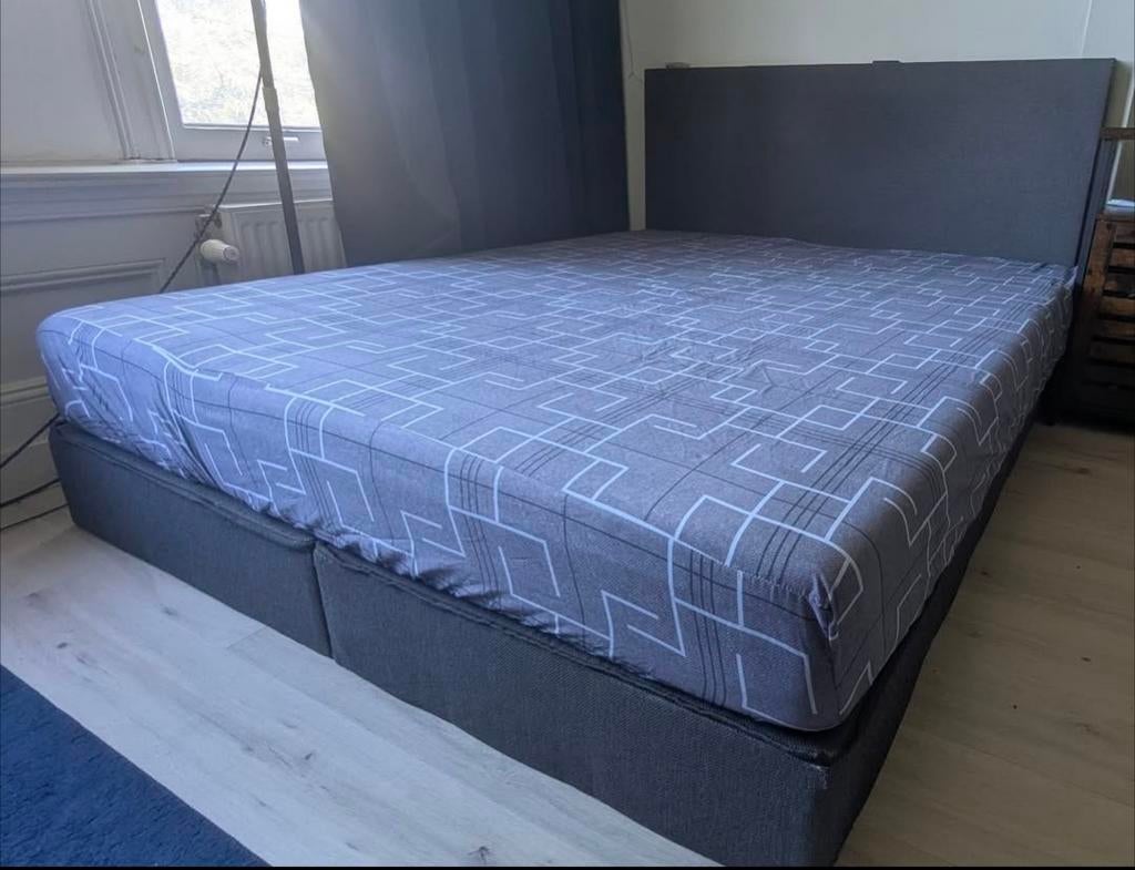 Bed + Mattress (160x200cm), Ophalen, Gebruikt, Tweepersoons, 200 cm