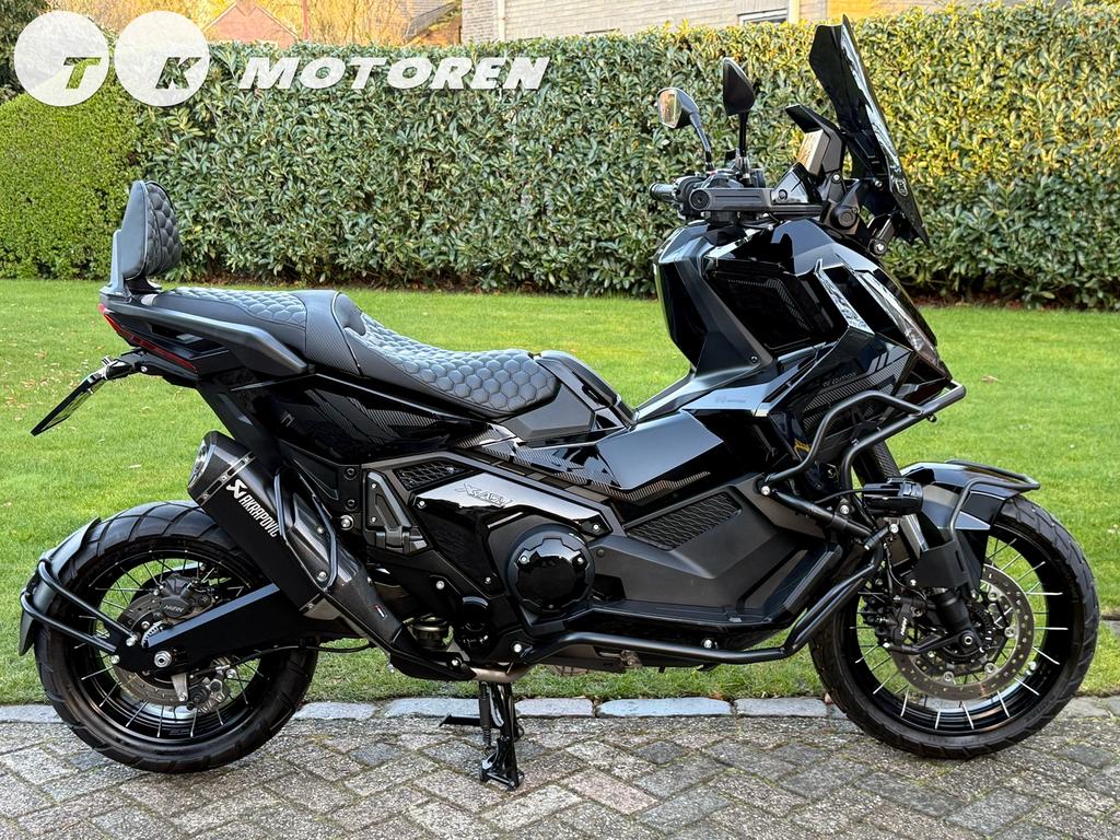 ⭐️ 2025 CUSTOM Honda XADV 750 TK BLACK EDITION CARPLAY BTW, Motorrijbewijs A, Bedrijf, Meer dan 35 kW, 2 cilinders