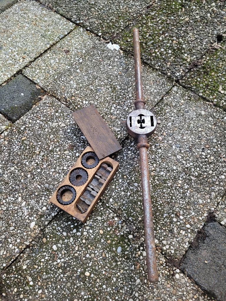 ANTIEK SNIJ IJZER, Ophalen, Gebruikt