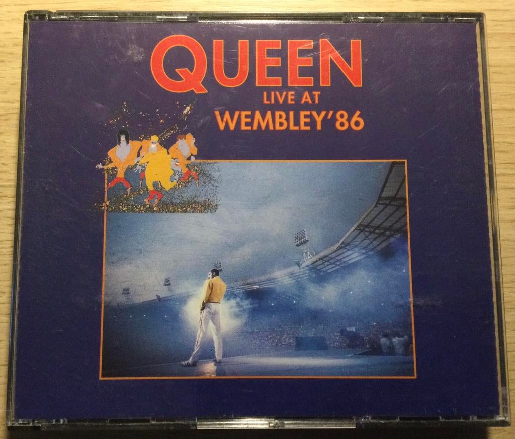 Queen - Live at Wembley (2-CD), Ophalen of Verzenden, Zo goed als nieuw, Poprock