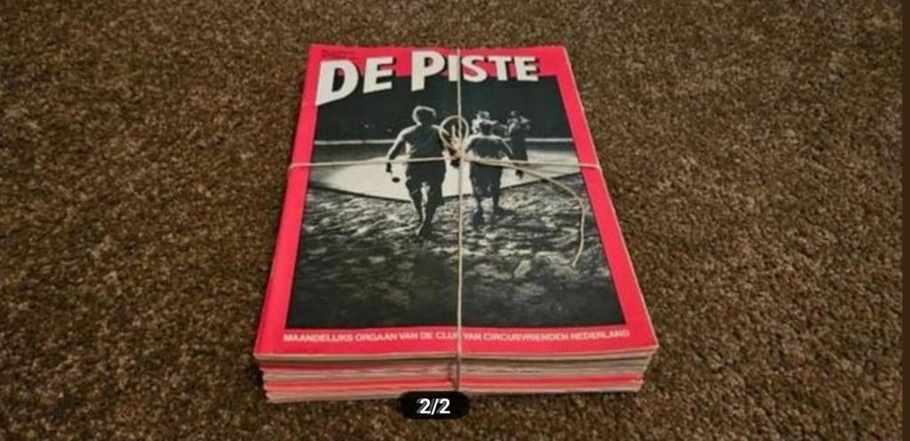 De Piste. Circusbladen. In nieuwstaat, Ophalen of Verzenden, Zo goed als nieuw
