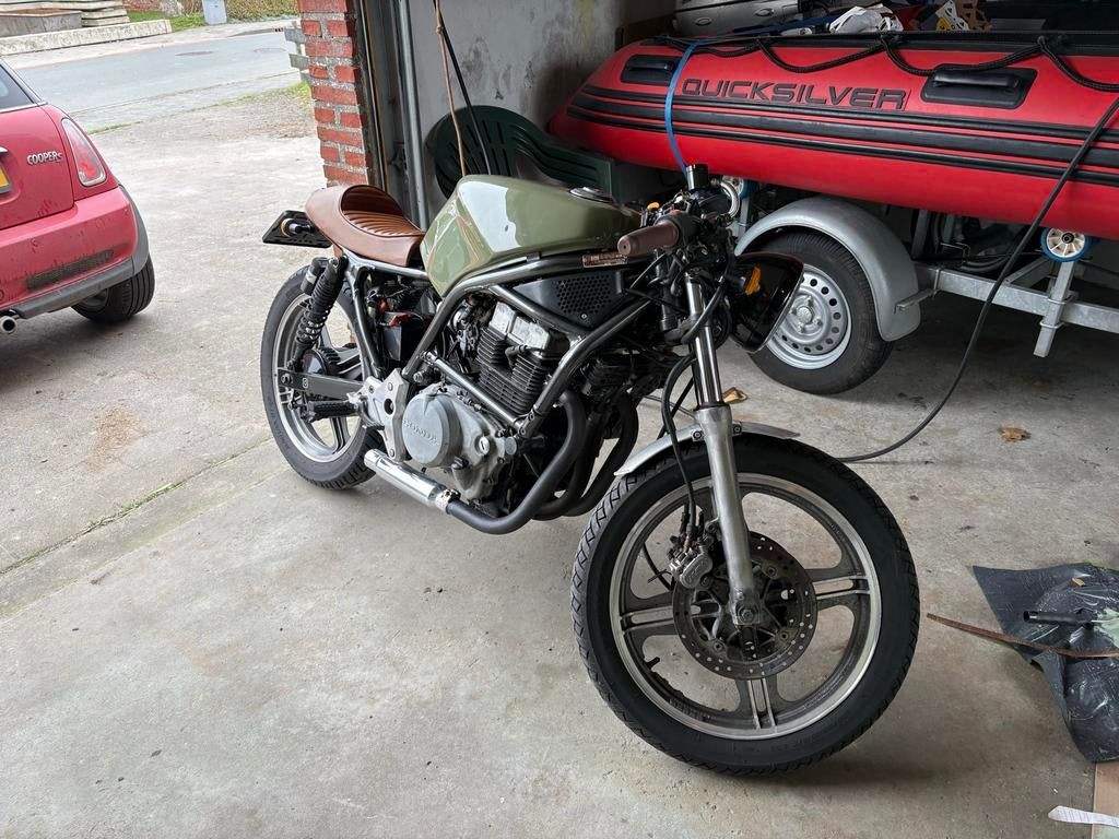 Caferacer honda cb 450, Ophalen