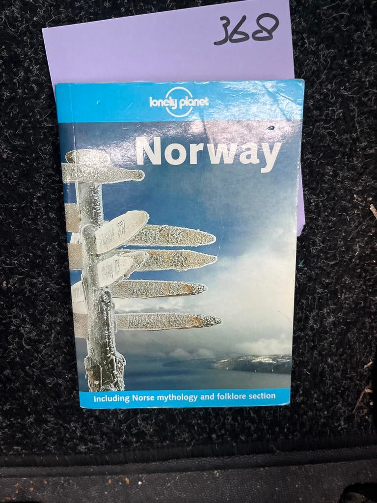 Lonely Planet Noorwegen Reisgids - Inclusief Mythologie, Boeken, Lonely Planet, Europa, Ophalen of Verzenden, Zo goed als nieuw