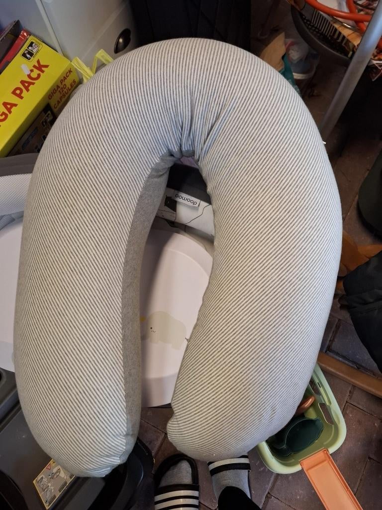 Doomoo Voedingskussen Buddy Classic Grey, Ophalen, Gebruikt, Voedingskussen