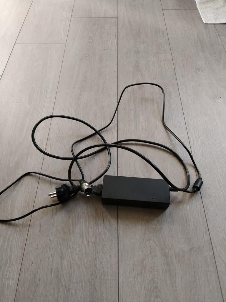 Oplader fiets, Ophalen of Verzenden, Nieuw