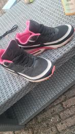 Roze zwarte nike schoenen maat 36, Kleding | Dames, Schoenen, Ophalen, Zo goed als nieuw, Zwart, Sneakers of Gympen
