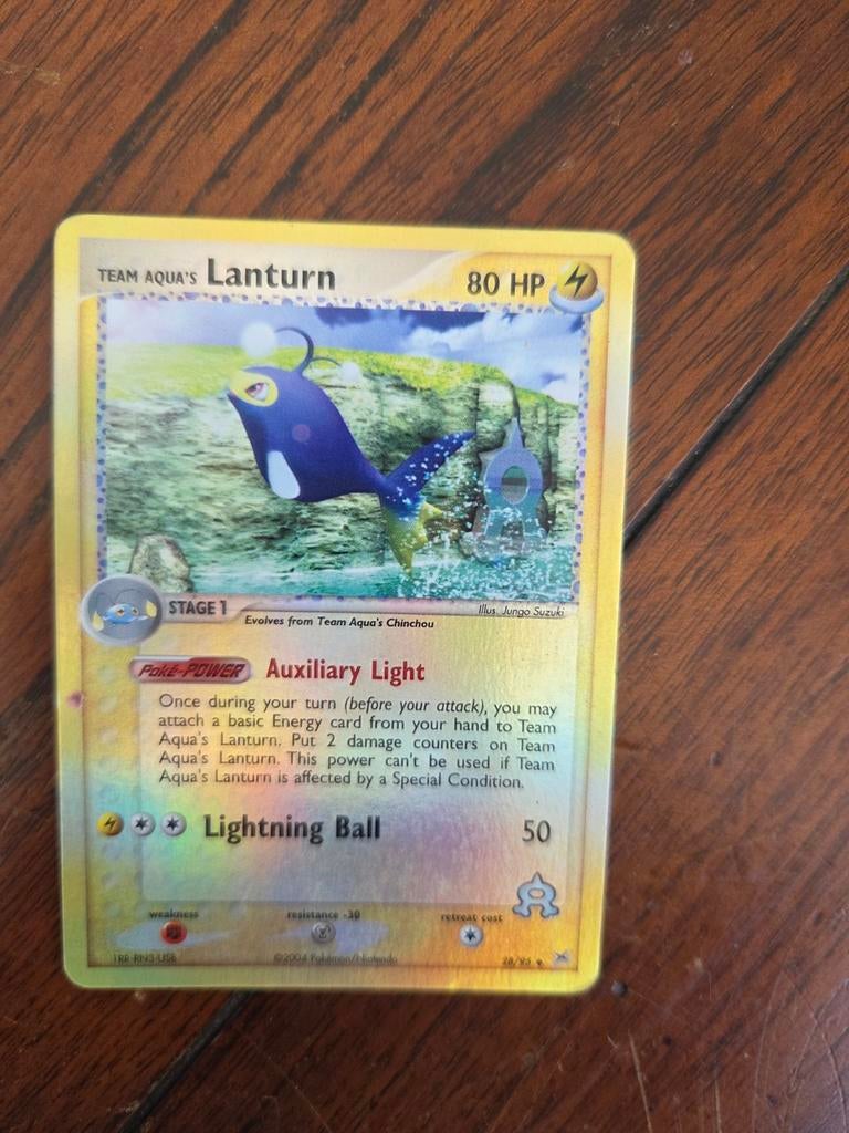 Team aqua lanturn 28 reverse holo, Ophalen of Verzenden, Gebruikt