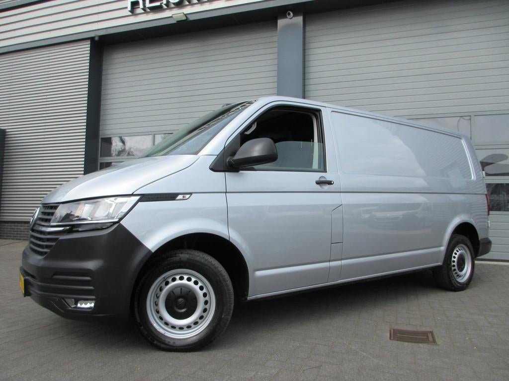 Volkswagen Transporter 2.0 TDI L2H1 150 pk automaat , 3 zits, Gebruikt, Euro 6, 4 cilinders, 150 pk