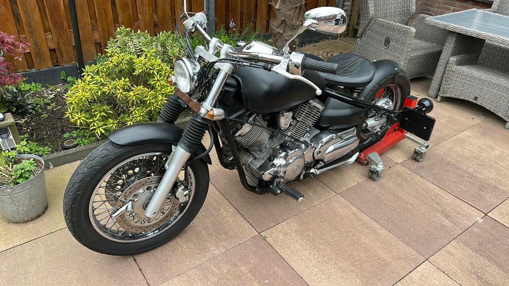 Yamaha dragstar 1100 bobber style