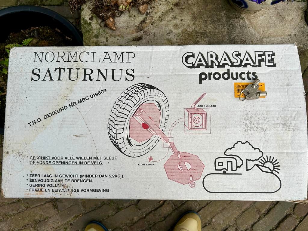 Saturnus Caravan Wielslot Wielklem - Carasafe Products, Ophalen of Verzenden, Zo goed als nieuw