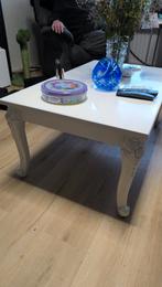 Witte salontafel met sierlijke poten, 100 tot 150 cm, Minder dan 50 cm, Rechthoekig, 50 tot 100 cm