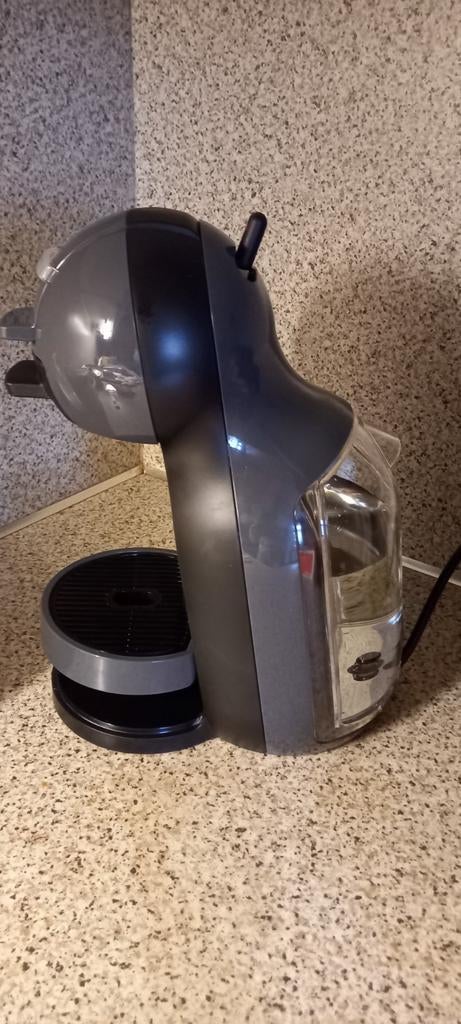 Nescafé Dolce Gusto Mini Me Koffiezetapparaat, Gebruikt, Koffiemachine, Ophalen of Verzenden, 1 kopje