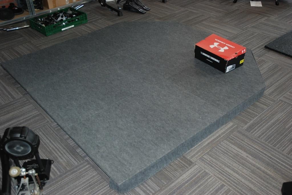 Thomann Drumnoise eliminator podium 190x190cm  <26260404>, Muziek en Instrumenten, Ophalen, Gebruikt, Thomann, .