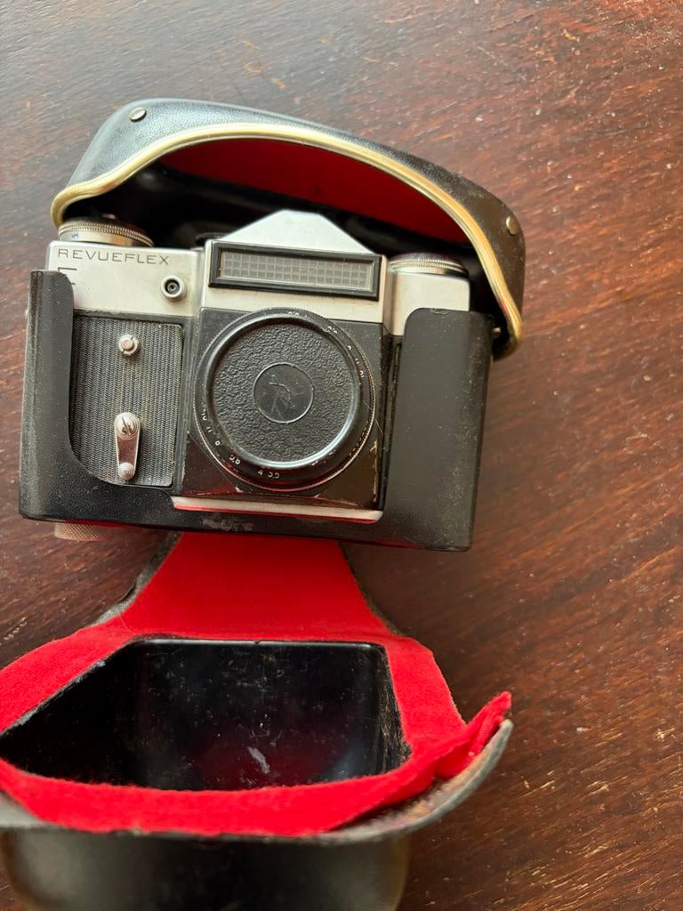 Revueflex analoge camera met lens, Ophalen of Verzenden, Gebruikt, Spiegelreflex, Overige Merken