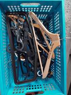 Verzameling kledinghangers (zonder de krat), Ophalen, Gebruikt, Kunststof, Volwassenen