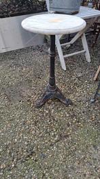 Antieke Bistro Tafel met Marmeren Blad en Gietijzeren Voet, Ophalen, Minder dan 50 cm, Gebruikt, Overige materialen