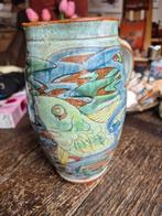 Uniek Engels Aardewerk Slib Kannetje met Vismotief 20cm, Antiek en Kunst, Antiek | Keramiek en Aardewerk, Ophalen