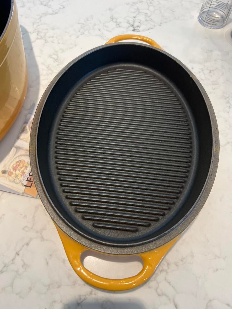 Cousances Braad/Grill pan 32 cm mosterd geel, Huis en Inrichting, Gietijzer, Ophalen of Verzenden, Zo goed als nieuw, Keramische plaat