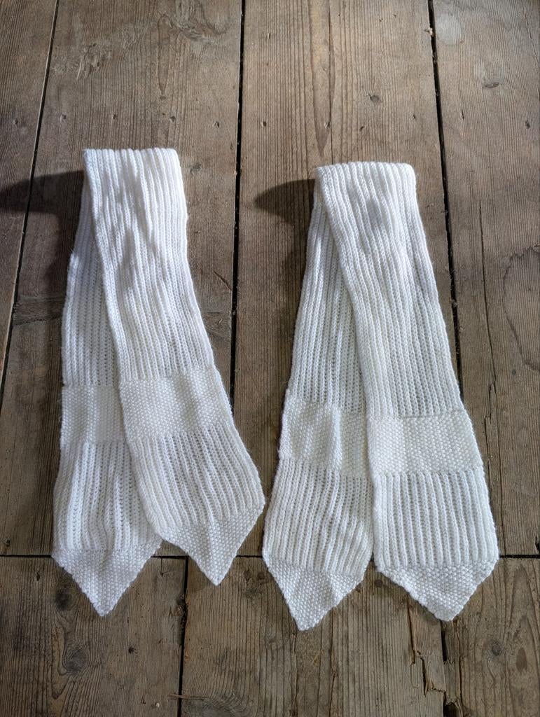 Witte sjaaltjes voor kinderen (9 stuks), Kinderen en Baby's, Babykleding | Mutsen, Sjaals en Wanten, Ophalen of Verzenden
