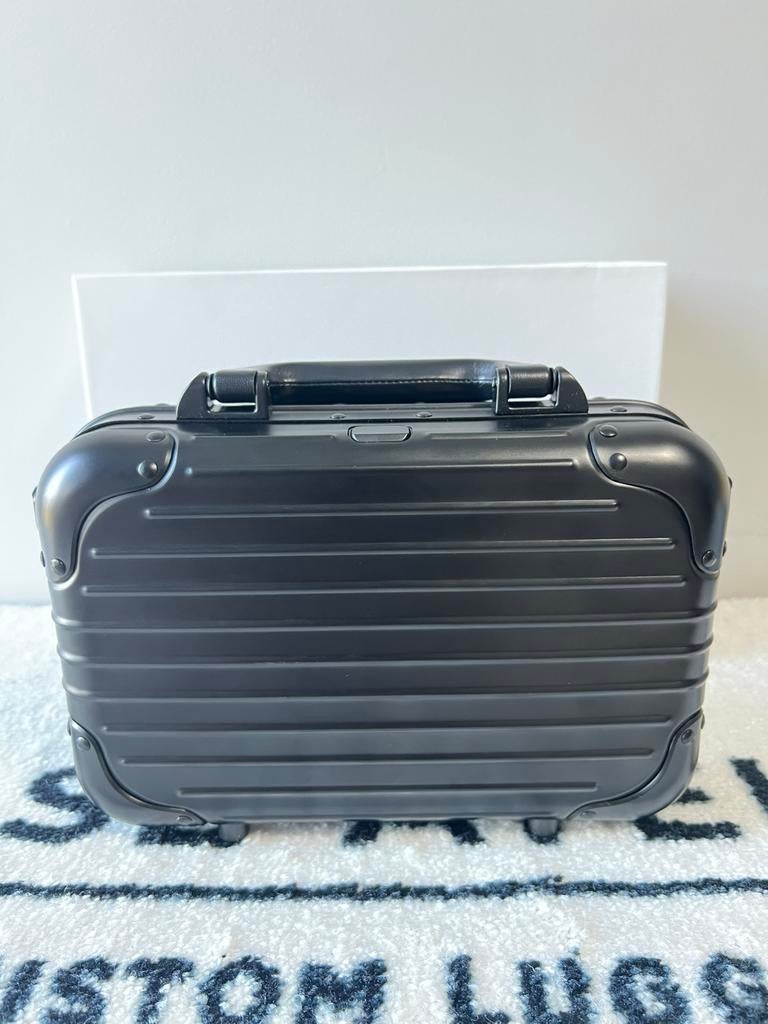 Rimowa Original Crossbody Tas 19- Aluminium Zwart, Overige materialen, Minder dan 50 cm, Ophalen of Verzenden, Zo goed als nieuw