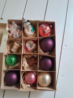 Oud doosje gekleurde kerstballen, Diversen, Kerst, Ophalen of Verzenden