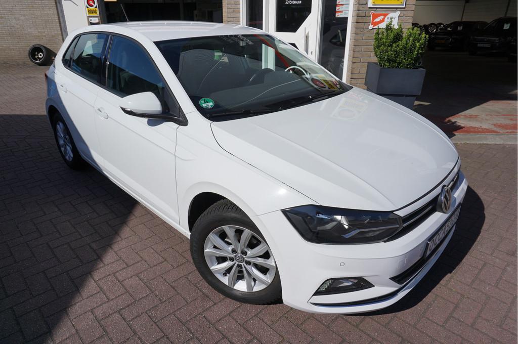 Volkswagen Polo 1.0 TSI Highline (bj 2018), Auto's, Voorwielaandrijving, Stof, Gebruikt, Zwart