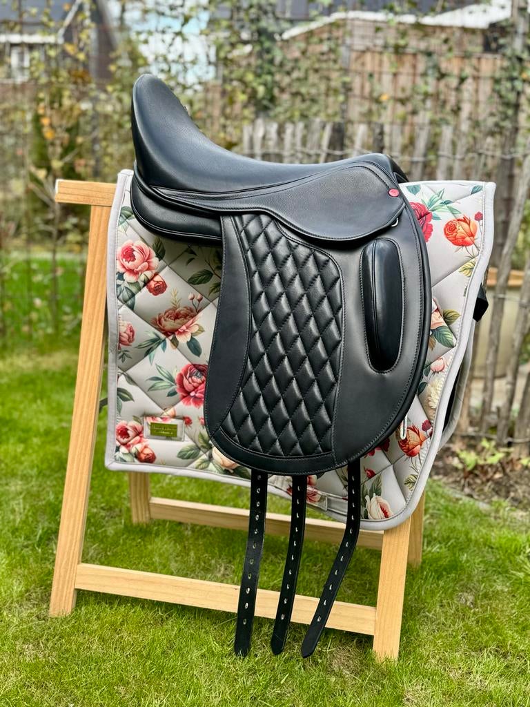 Nieuw Edix Yasir 17,5 inch, Ophalen of Verzenden, Nieuw, Dressuur