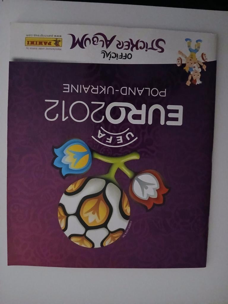 PANINI EURO 2012 EK VOETBAL ALBUM, Ophalen of Verzenden, Zo goed als nieuw, Buitenlandse clubs, Poster, Plaatje of Sticker