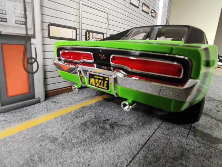 Dodge Charger R/T 1969 Groen Maisto 1:18, Hobby en Vrije tijd, Modelauto's | 1:18, Zo goed als nieuw, Auto, Maisto, Ophalen of Verzenden
