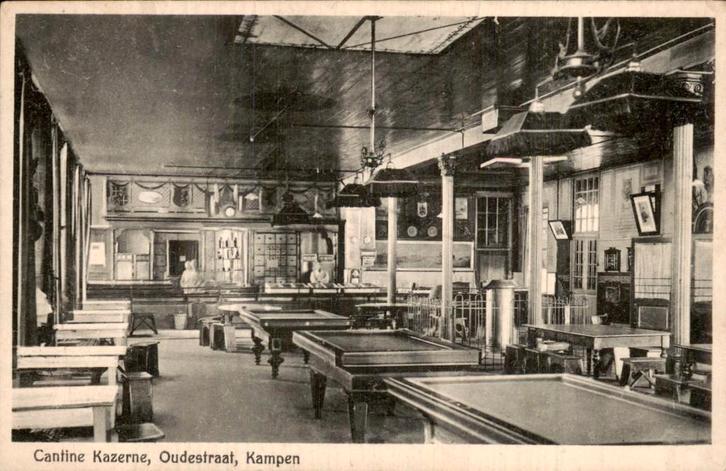 Kampen - Cantine Kazerne - Oudestraat, Verzamelen, Ansichtkaarten | Nederland, Ongelopen, Overijssel, 1920 tot 1940, Ophalen of Verzenden