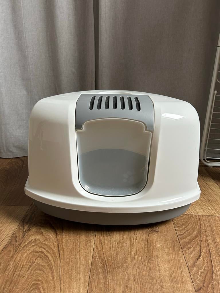 Kattenbak (hoek model), Dieren en Toebehoren, Ophalen of Verzenden, Gebruikt