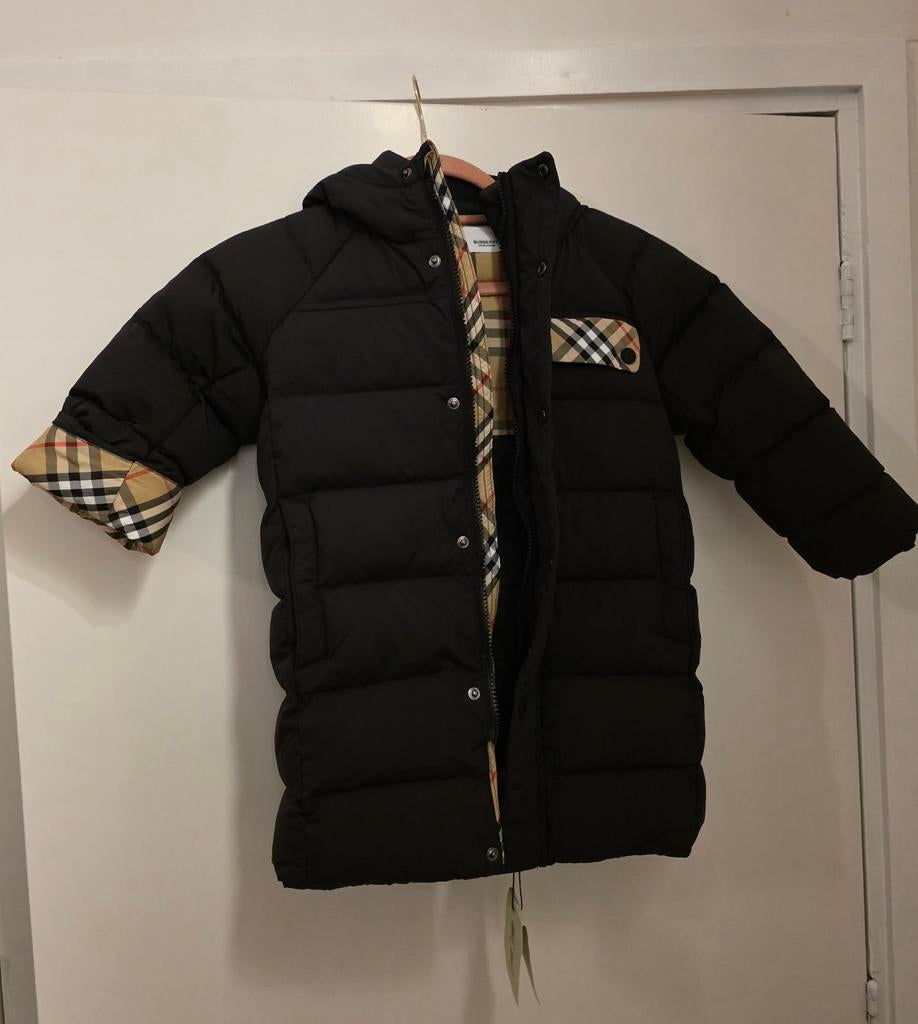 Burberry kinder jas 110, Kinderen en Baby's, Louis Vuitton, Jongen of Meisje, Nieuw, Ophalen of Verzenden