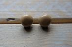 bruine oorbellen, Overige materialen, Bruin, Ophalen of Verzenden, Zo goed als nieuw