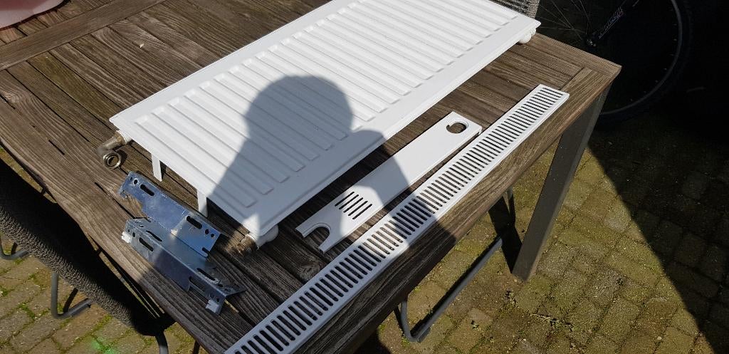 Kleine radiator 80x40 cm, Ophalen, 30 tot 80 cm, Gebruikt, Radiator