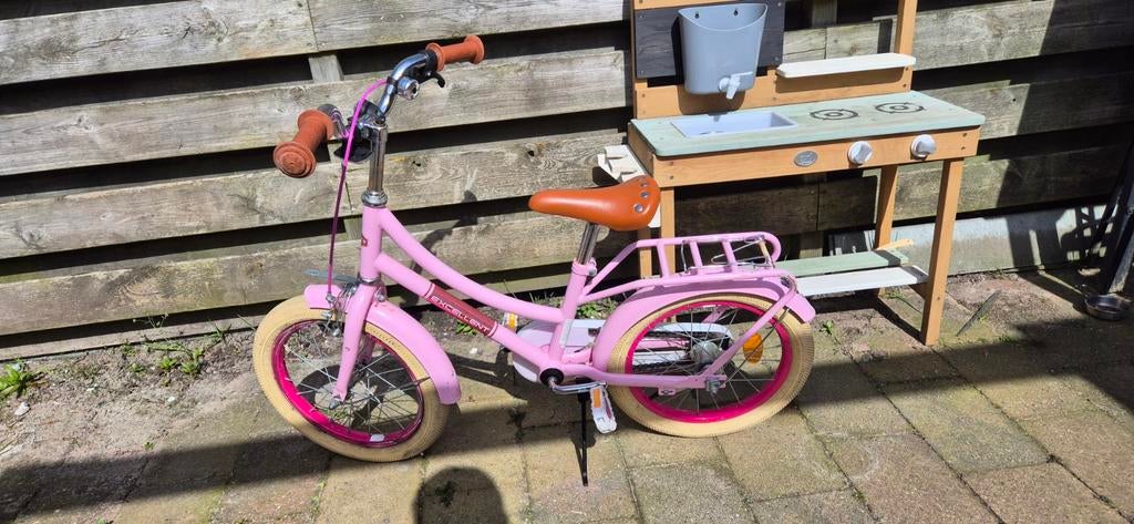 Meisjes fiets 16 inch, Ophalen, Gebruikt