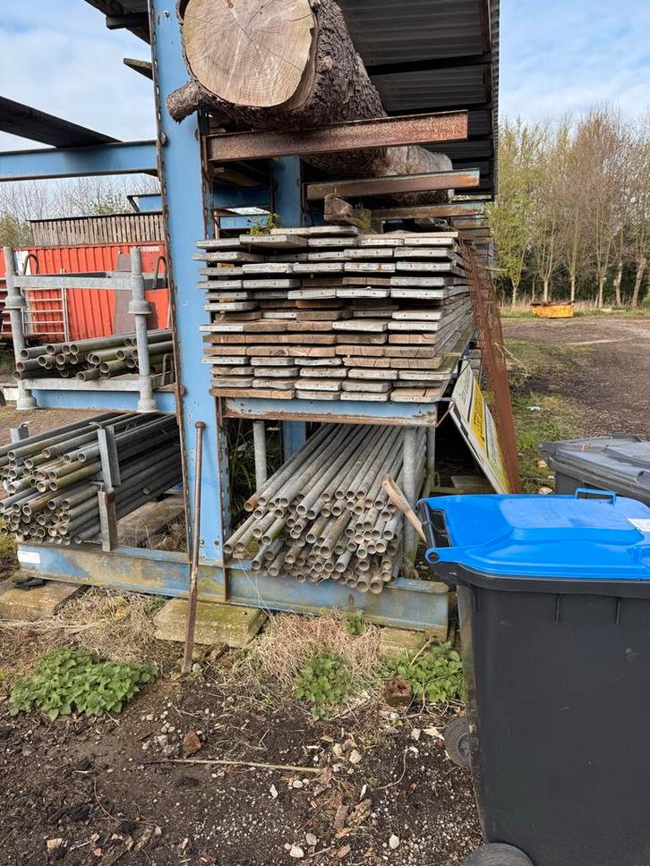Steigerbuizen en koppelingen, Doe-het-zelf en Verbouw, Steigers, Gebruikt, Overige typen, 2 tot 5 meter, Ophalen