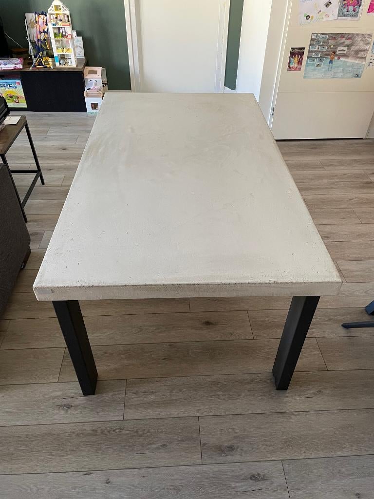 Eettafel betonlook Xooon Toro, Huis en Inrichting, Overige materialen, Zo goed als nieuw, 150 tot 200 cm, Vier personen