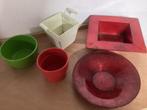 Diverse schalen en potten - Groen, rood, wit, Kunststof, Gebruikt, Schaal, Rond