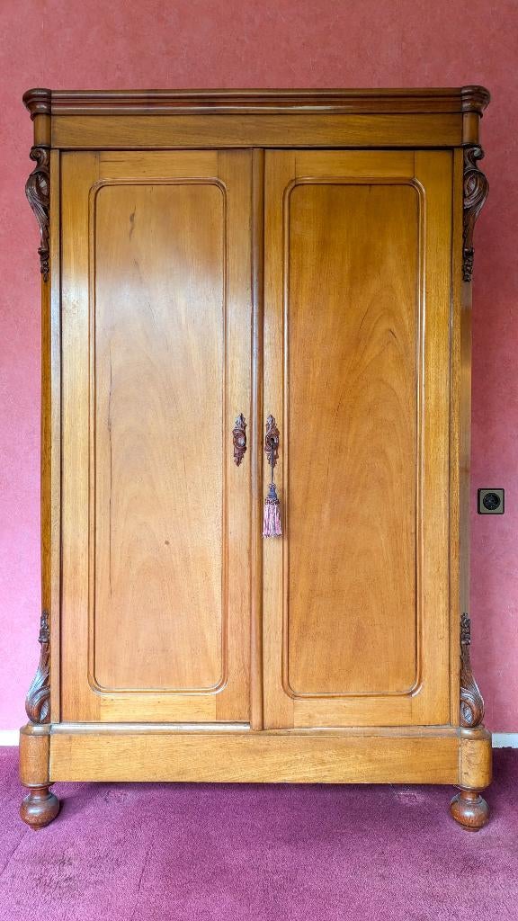 Antieke linnenkast uit 19e eeuw - Biedermeier stijl, Ophalen