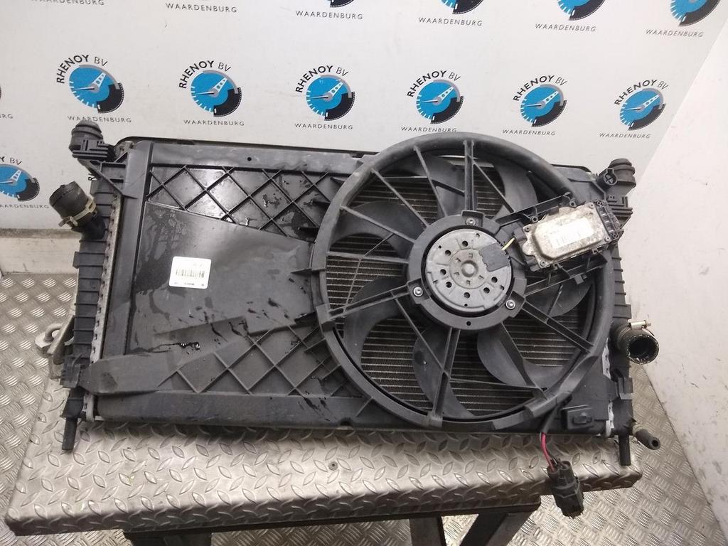 VOLVO V50 1.8 KINETIC KOELERPAKKET 2009, Ophalen of Verzenden, Gebruikt, Stiba lid