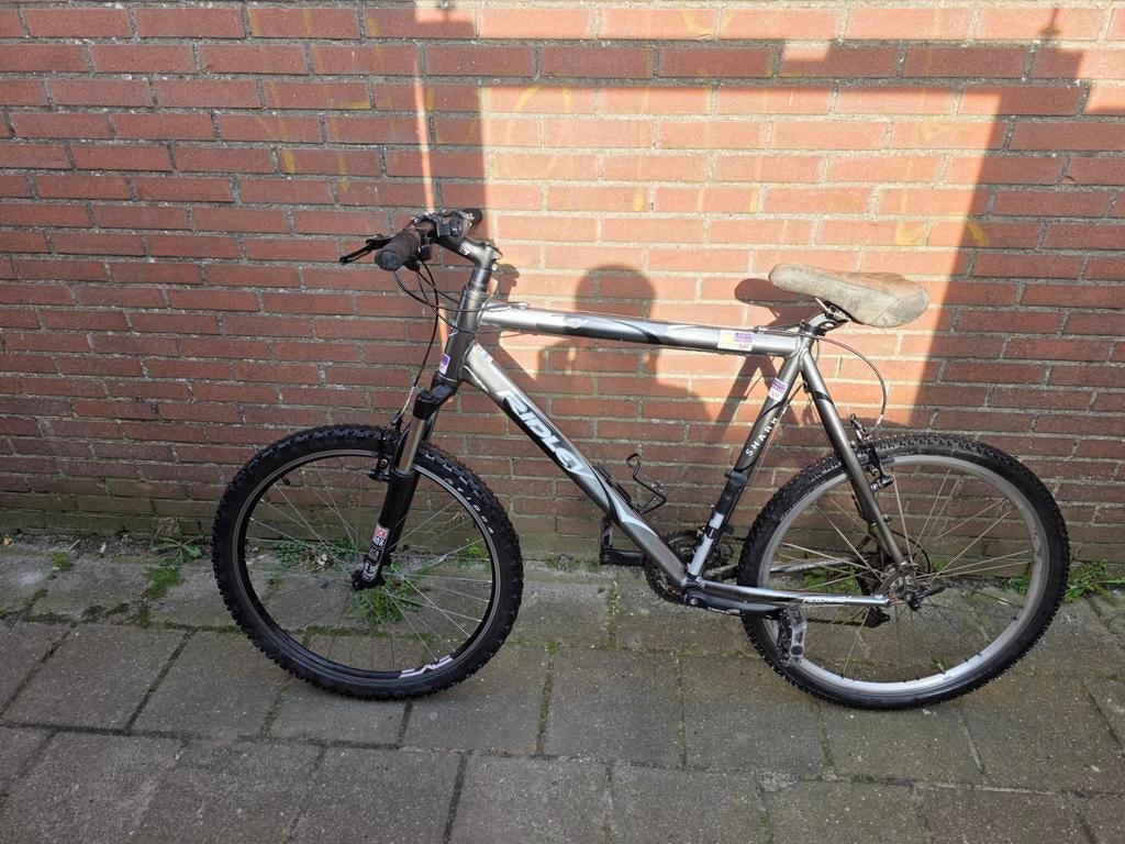 Nette Ridley Shark Mountainbike – Shimano Deore – RockShox, Gebruikt, 26 inch, Meer dan 20 versnellingen, Ophalen