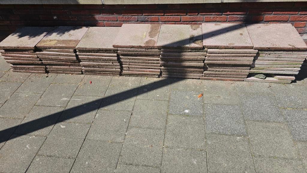 Lichtrode tuintegels 40x40 cm - Tegen kleine vergoeding, Tuin en Terras, Tegels en Klinkers, Ophalen of Verzenden