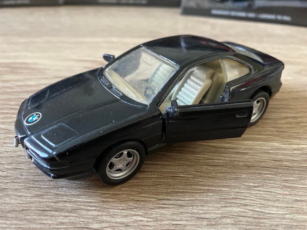 Schaalmodel BMW 850 CSI 1:42 - Zonder verpakking, Ophalen of Verzenden, Gebruikt, Auto, Overige merken