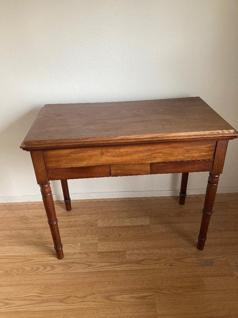 Antiek tafeltje/ kastje met zinken bak, Ophalen